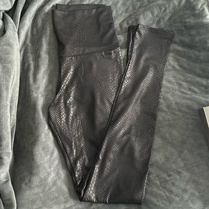Snakeskin leggings